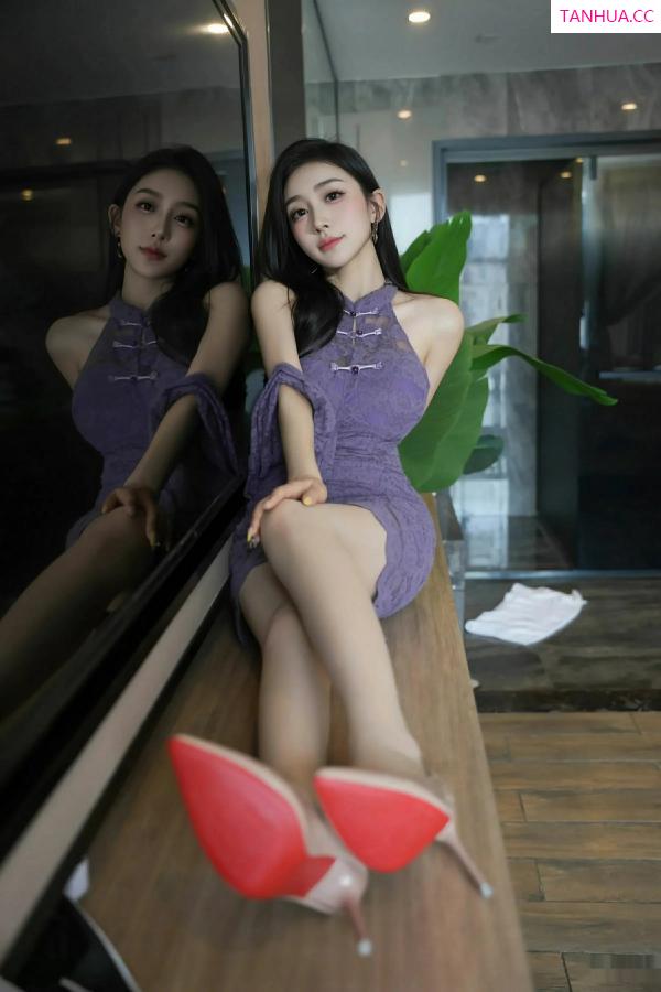   [XiuRen]高清写真图 2025.09.24 No.10801 小阿娇Gill 白色丝袜第18张图片